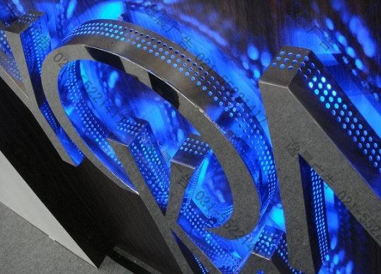 不銹鋼側(cè)發(fā)光字